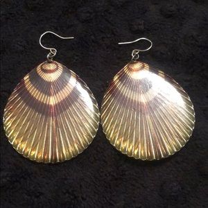 Gold and brown earrings
